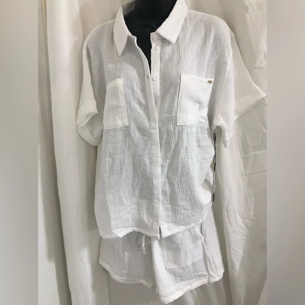 Nicole Miller white gauze button down shirt and drawstring shorts set size Large